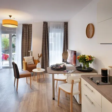 Aparthotel Domitys L'alliacee - Services Seniors
