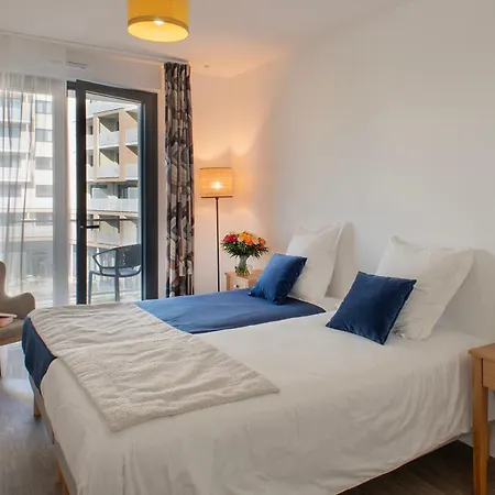 Domitys L'alliacee - Services Seniors Aparthotel Achères