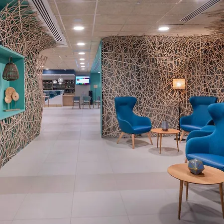 Aparthotel Domitys L'alliacee - Services Seniors 4*