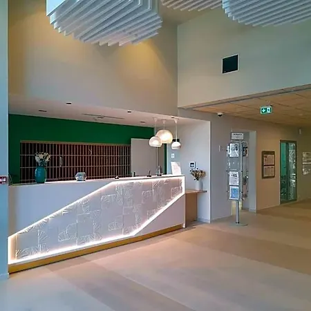 Hotel apartamentowy Domitys - L'alliacee 4*